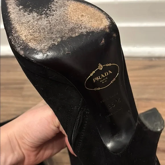 Prada Elegant Suede Black Women's Boots - Picture 6 of 10